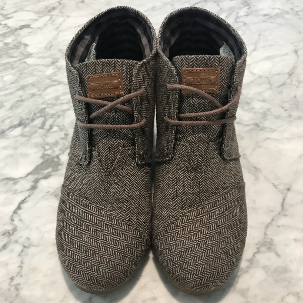 Toms Wedge Boots